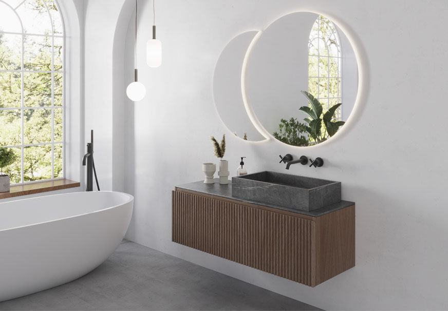 Mueble de baño a medida colección Milán con relieve en madera y lavabo en mármol Pietra Grey