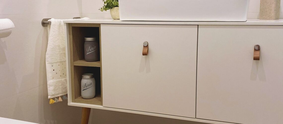 muebles-baño-banos-castellon-bonalife-blanco-madera-tirador-lavabo-encimera-grifo