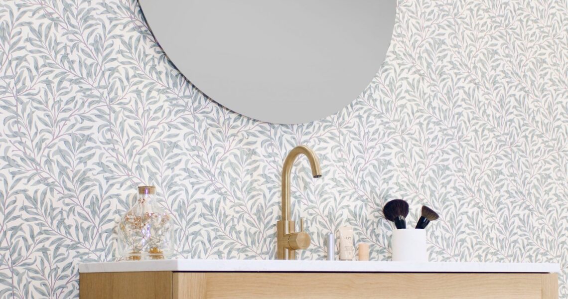 muebles-bonalife-baño-seattle-grifo-dorado-madera-espejo-lavabo